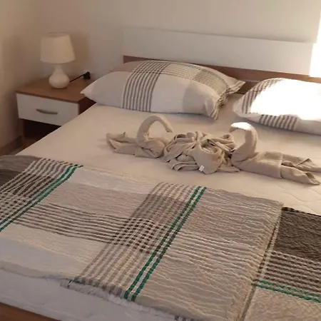 Apartment Apartment Kampor 5 *